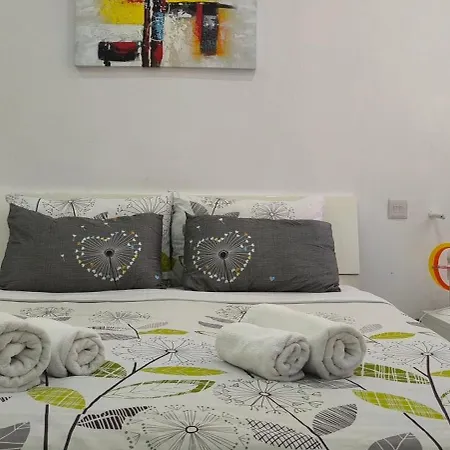 One Bedroom Tea Il-gzira Apartmán